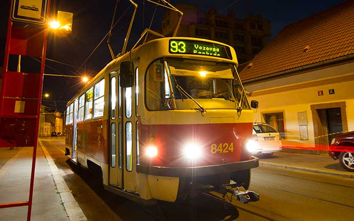 Transporte em Praga: os bondes noturnos